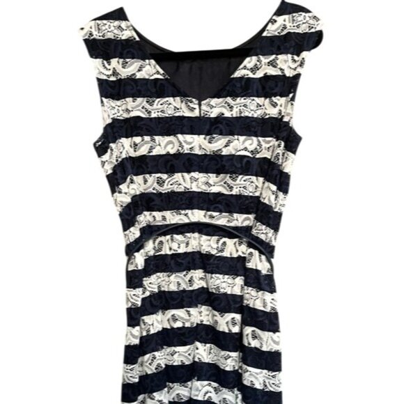 Alex Marie Navy White Horizontal Floral Sleeveless Lace Belt Dress Nautical SZ12 - Picture 3 of 9